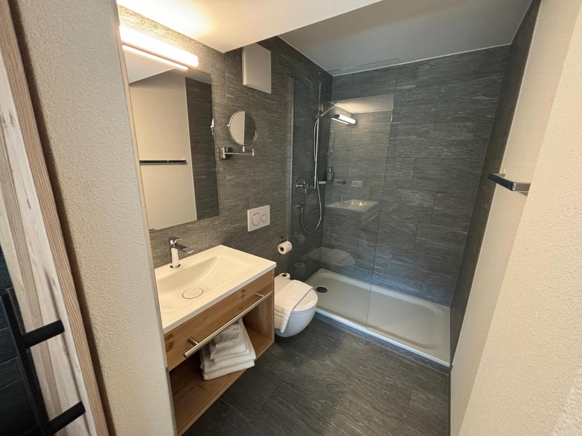 Appart Hotel Pitschonia Self Check-In Andeer Zewnętrze zdjęcie